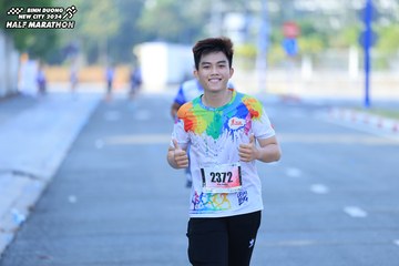 BINH DUONG NEW CITY HALF MARATHON 2024 - Ảnh #1770927
