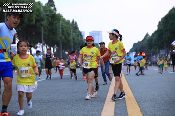 BINH DUONG NEW CITY HALF MARATHON 2024 - Ảnh #1727802