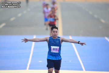 BINH DUONG NEW CITY HALF MARATHON 2024 - Ảnh #1740855