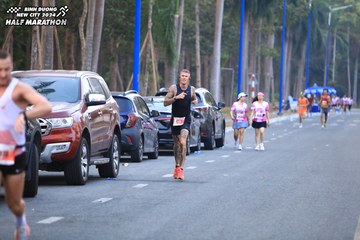 BINH DUONG NEW CITY HALF MARATHON 2024 - Ảnh #1755494