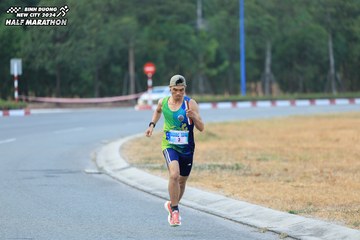 BINH DUONG NEW CITY HALF MARATHON 2024 - Ảnh #1735009