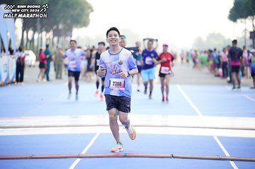 BINH DUONG NEW CITY HALF MARATHON 2024 - Ảnh #1759051