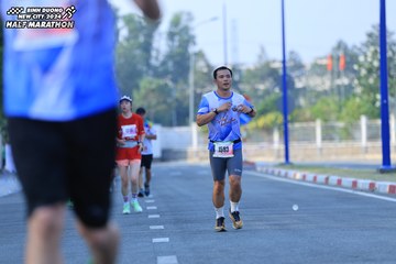 BINH DUONG NEW CITY HALF MARATHON 2024 - Ảnh #1764536