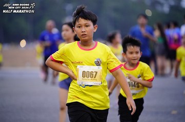 BINH DUONG NEW CITY HALF MARATHON 2024 - Ảnh #1725434