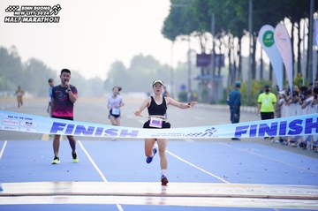 BINH DUONG NEW CITY HALF MARATHON 2024 - Ảnh #1771869