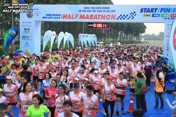 BINH DUONG NEW CITY HALF MARATHON 2024 - Ảnh #1738447