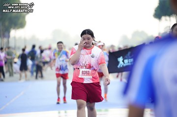 BINH DUONG NEW CITY HALF MARATHON 2024 - Ảnh #1760152