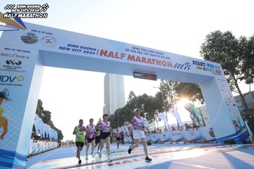 BINH DUONG NEW CITY HALF MARATHON 2024 - Ảnh #1820175