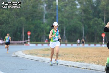 BINH DUONG NEW CITY HALF MARATHON 2024 - Ảnh #1735419