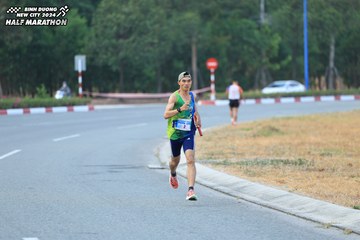 BINH DUONG NEW CITY HALF MARATHON 2024 - Ảnh #1735008