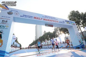 BINH DUONG NEW CITY HALF MARATHON 2024 - Ảnh #1820995