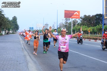 BINH DUONG NEW CITY HALF MARATHON 2024 - Ảnh #1772284