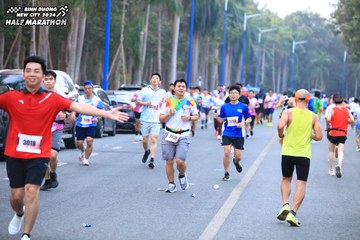 BINH DUONG NEW CITY HALF MARATHON 2024 - Ảnh #1750356