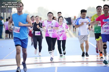 BINH DUONG NEW CITY HALF MARATHON 2024 - Ảnh #1760094