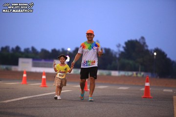 BINH DUONG NEW CITY HALF MARATHON 2024 - Ảnh #1728494