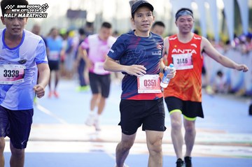 BINH DUONG NEW CITY HALF MARATHON 2024 - Ảnh #1769793
