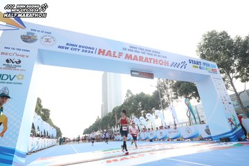 BINH DUONG NEW CITY HALF MARATHON 2024 - Ảnh #1821911