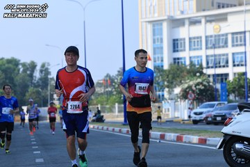 BINH DUONG NEW CITY HALF MARATHON 2024 - Ảnh #1765409