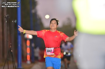 BINH DUONG NEW CITY HALF MARATHON 2024 - Ảnh #1756582