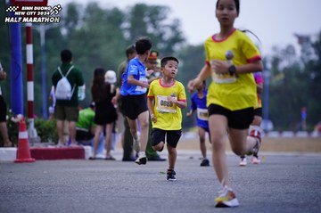 BINH DUONG NEW CITY HALF MARATHON 2024 - Ảnh #1725081