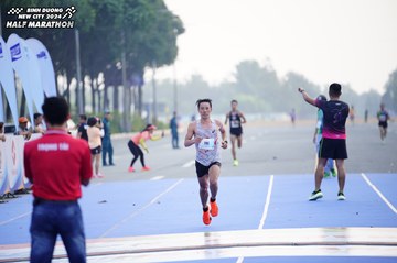 BINH DUONG NEW CITY HALF MARATHON 2024 - Ảnh #1772779