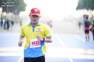 BINH DUONG NEW CITY HALF MARATHON 2024 - Ảnh #1758011
