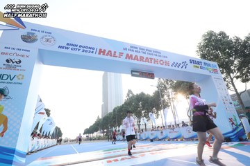 BINH DUONG NEW CITY HALF MARATHON 2024 - Ảnh #1820723