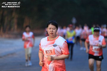 BINH DUONG NEW CITY HALF MARATHON 2024 - Ảnh #1772121