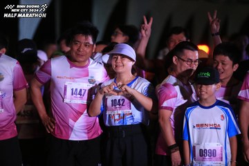 BINH DUONG NEW CITY HALF MARATHON 2024 - Ảnh #1737531
