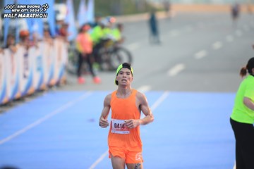 BINH DUONG NEW CITY HALF MARATHON 2024 - Ảnh #1739243