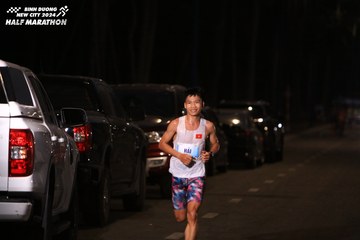 BINH DUONG NEW CITY HALF MARATHON 2024 - Ảnh #1739935