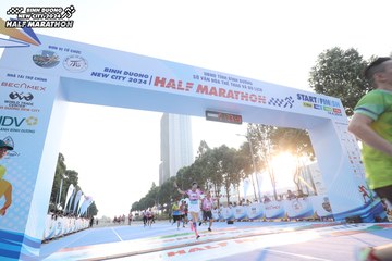 BINH DUONG NEW CITY HALF MARATHON 2024 - Ảnh #1819834