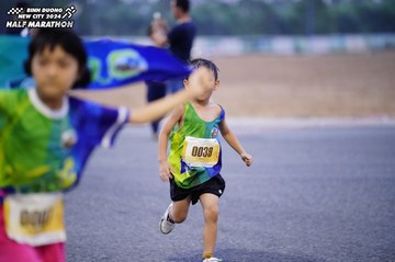 BINH DUONG NEW CITY HALF MARATHON 2024 - Ảnh #1725309
