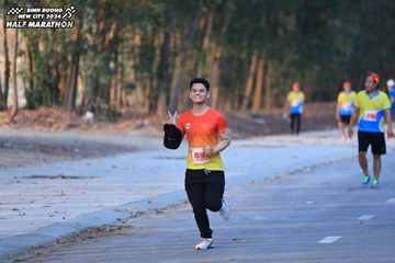 BINH DUONG NEW CITY HALF MARATHON 2024 - Ảnh #1772285
