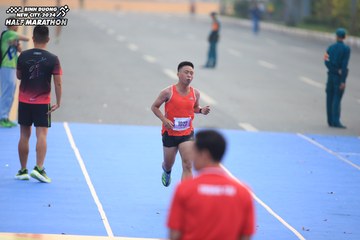 BINH DUONG NEW CITY HALF MARATHON 2024 - Ảnh #1738877