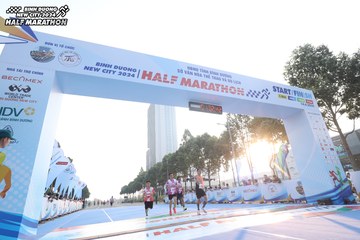 BINH DUONG NEW CITY HALF MARATHON 2024 - Ảnh #1819744