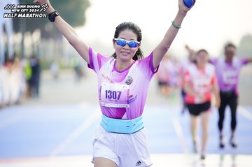 BINH DUONG NEW CITY HALF MARATHON 2024 - Ảnh #1758499