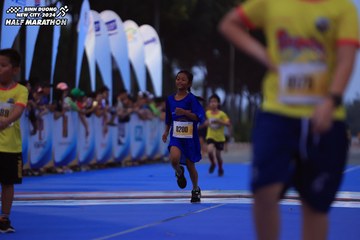 BINH DUONG NEW CITY HALF MARATHON 2024 - Ảnh #1729095