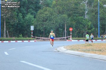 BINH DUONG NEW CITY HALF MARATHON 2024 - Ảnh #1735635