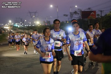 BINH DUONG NEW CITY HALF MARATHON 2024 - Ảnh #1741374