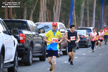 BINH DUONG NEW CITY HALF MARATHON 2024 - Ảnh #1756231