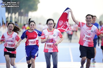BINH DUONG NEW CITY HALF MARATHON 2024 - Ảnh #1764231