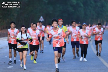 BINH DUONG NEW CITY HALF MARATHON 2024 - Ảnh #1750871