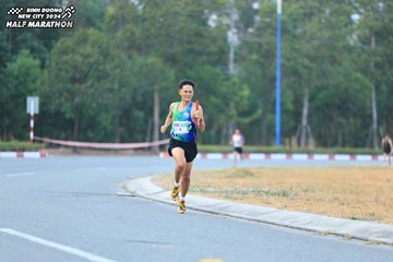 BINH DUONG NEW CITY HALF MARATHON 2024 - Ảnh #1735424