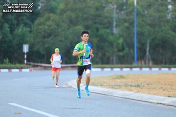 BINH DUONG NEW CITY HALF MARATHON 2024 - Ảnh #1735570