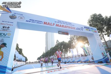 BINH DUONG NEW CITY HALF MARATHON 2024 - Ảnh #1820310