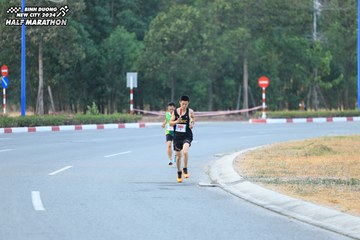 BINH DUONG NEW CITY HALF MARATHON 2024 - Ảnh #1735217