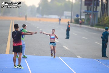 BINH DUONG NEW CITY HALF MARATHON 2024 - Ảnh #1738782