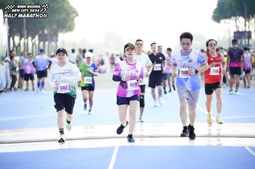BINH DUONG NEW CITY HALF MARATHON 2024 - Ảnh #1760670