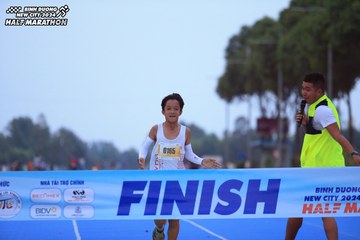 BINH DUONG NEW CITY HALF MARATHON 2024 - Ảnh #1727456